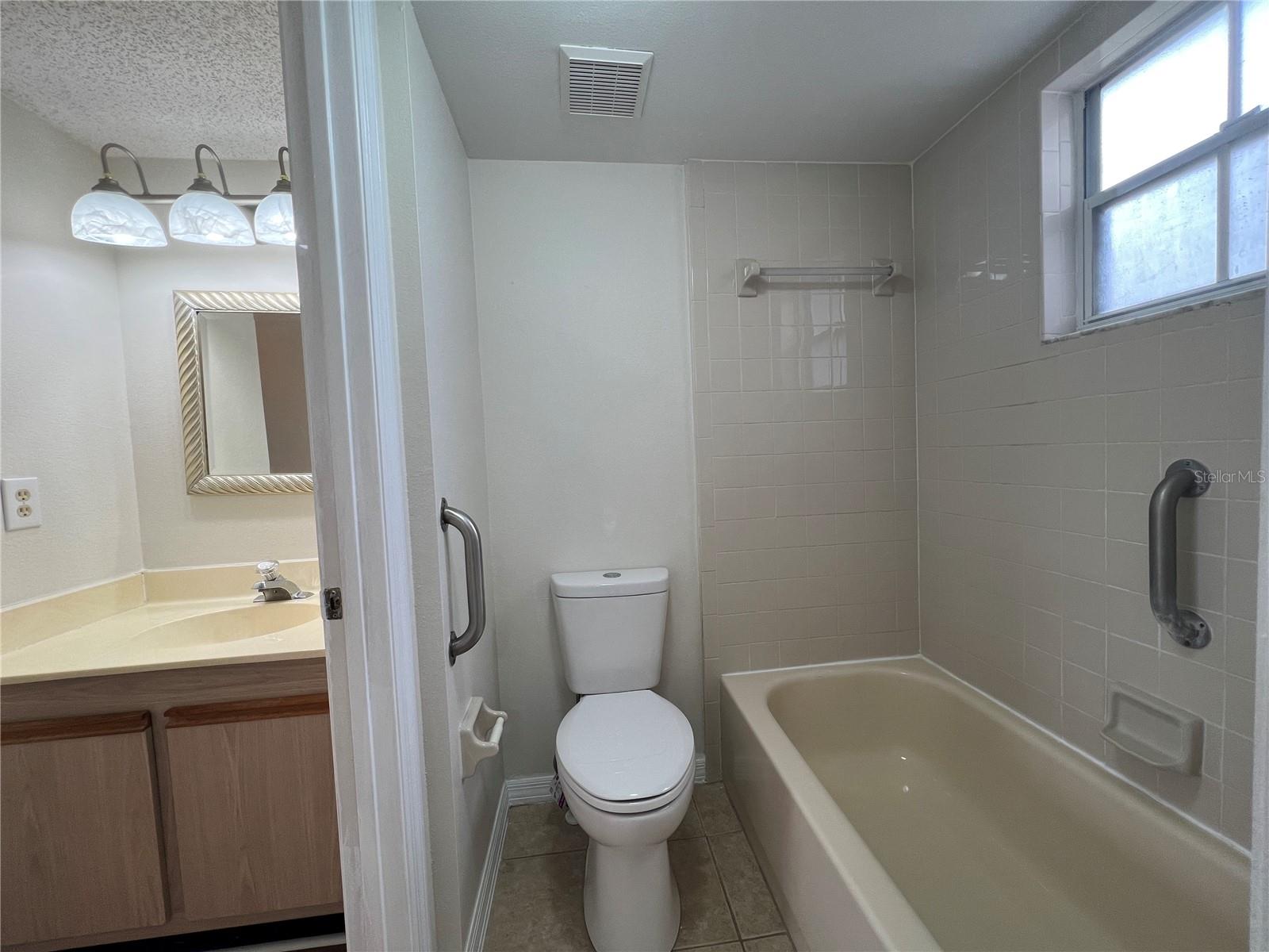 TOWNES OF SOUTHGATE CONDOMINIUM - Residential