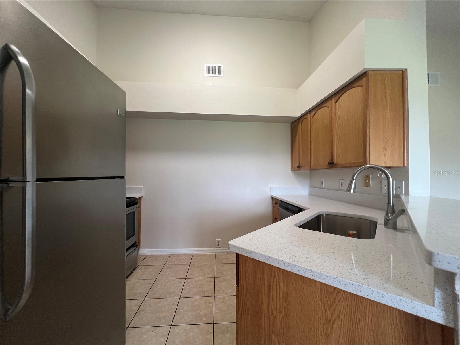 TOWNES OF SOUTHGATE CONDOMINIUM - Residential