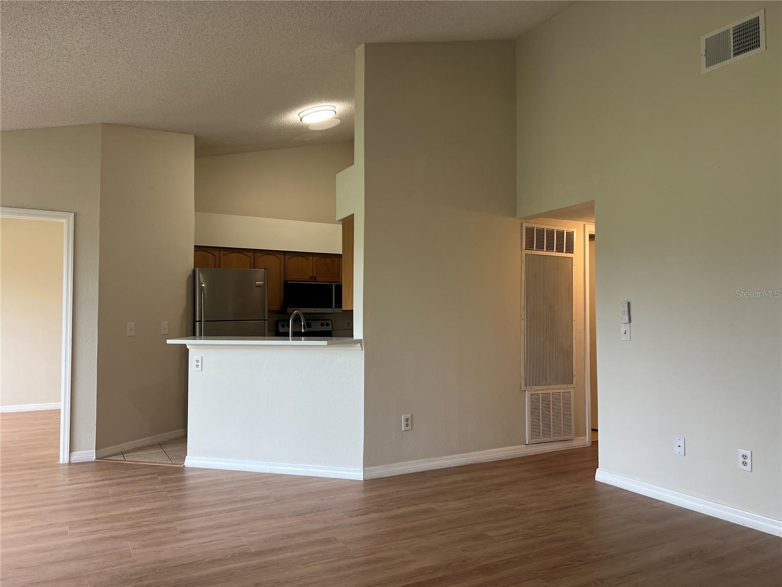 TOWNES OF SOUTHGATE CONDOMINIUM - Residential