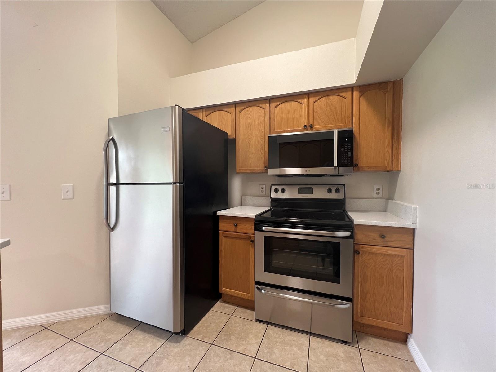 TOWNES OF SOUTHGATE CONDOMINIUM - Residential