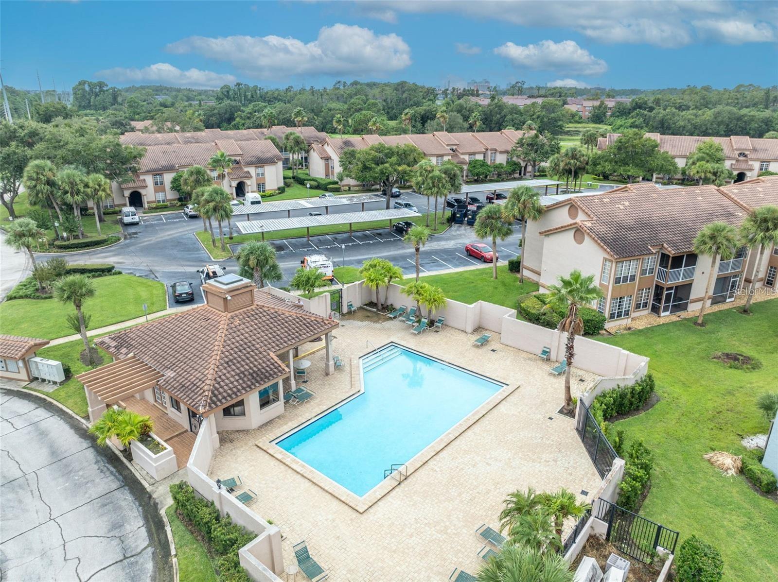 TOWNES OF SOUTHGATE CONDOMINIUM - Residential