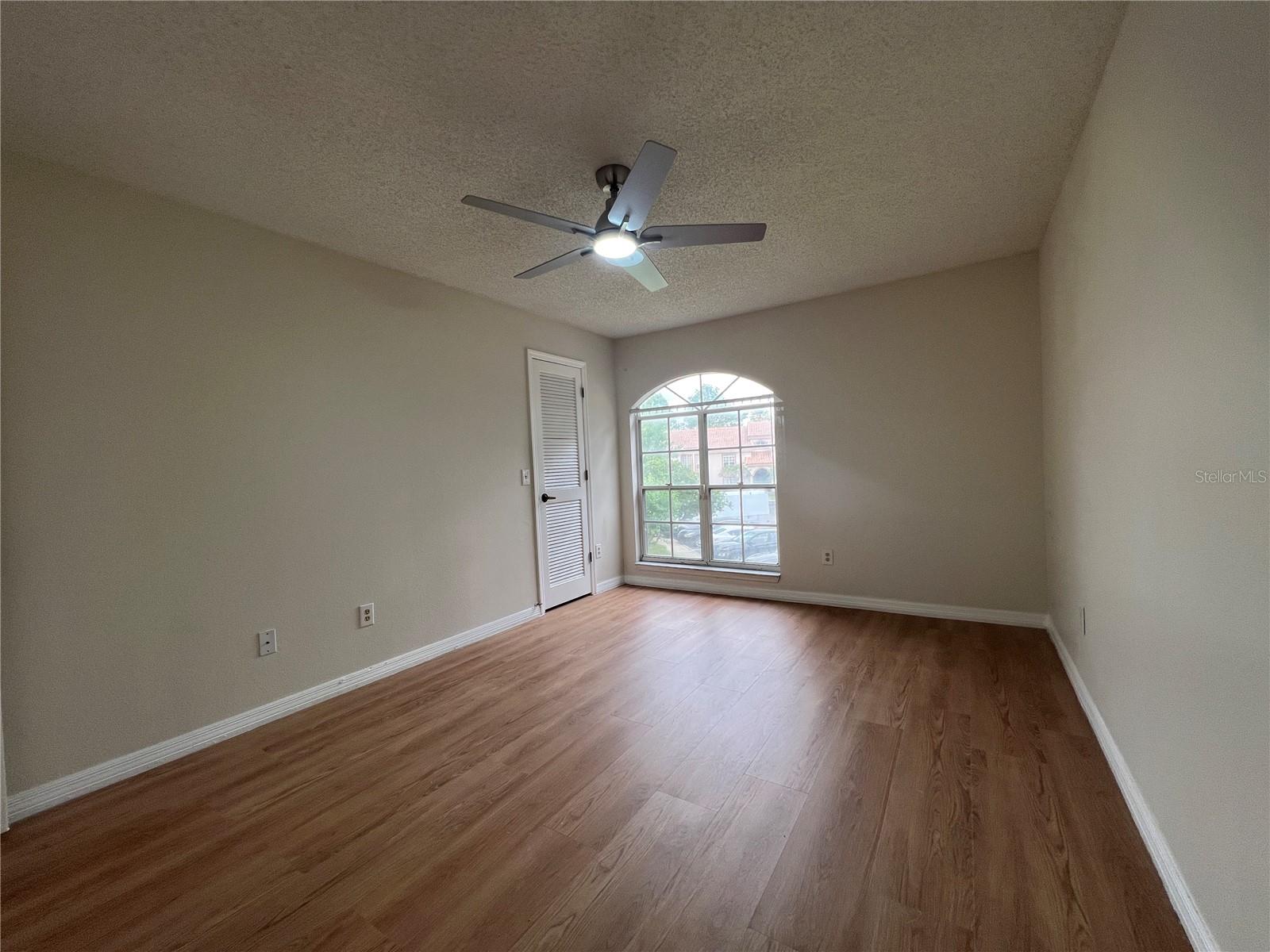 TOWNES OF SOUTHGATE CONDOMINIUM - Residential