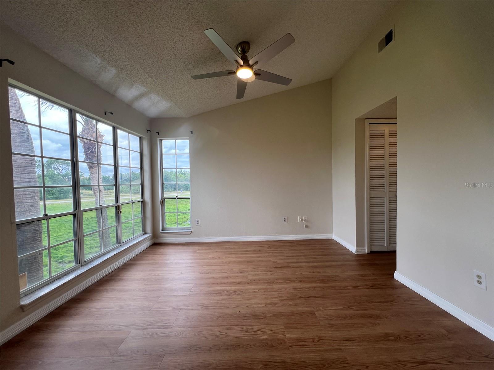TOWNES OF SOUTHGATE CONDOMINIUM - Residential