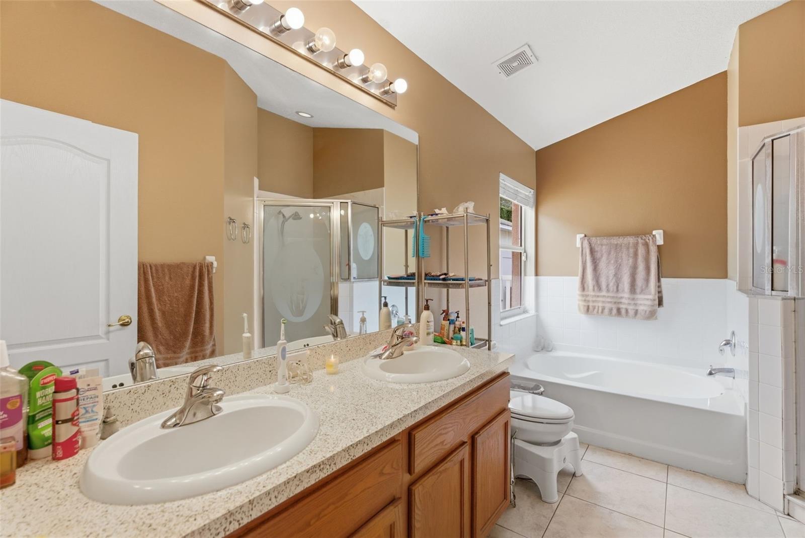 KINGS LAKE PH 1B UNIT 2 - Residential