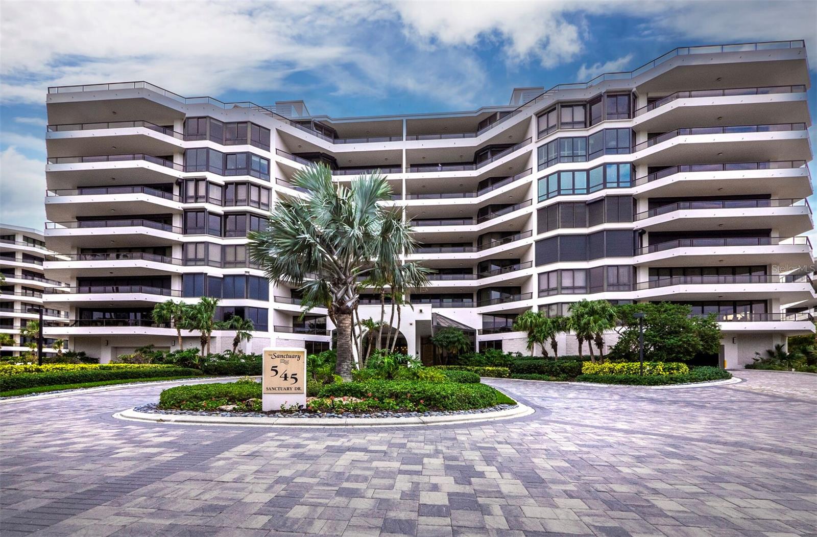 SANCTUARY III - Residential