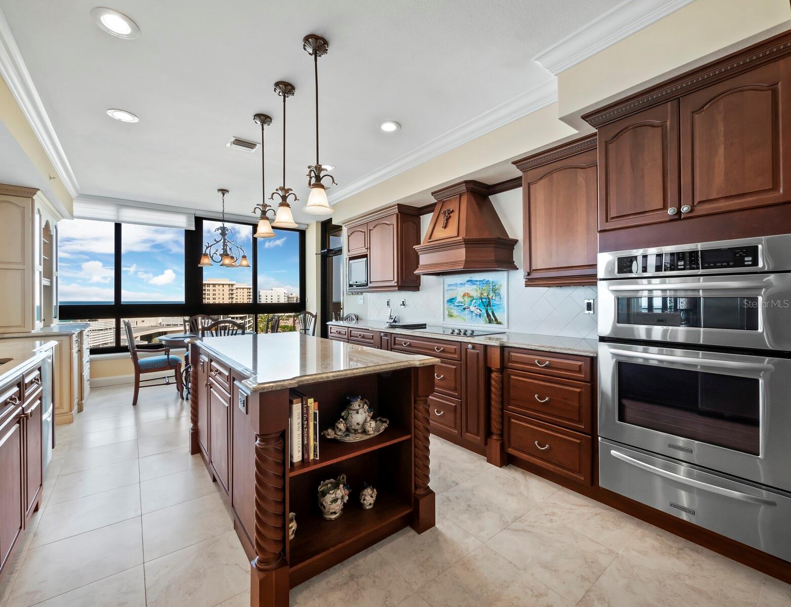 SANCTUARY III - Residential