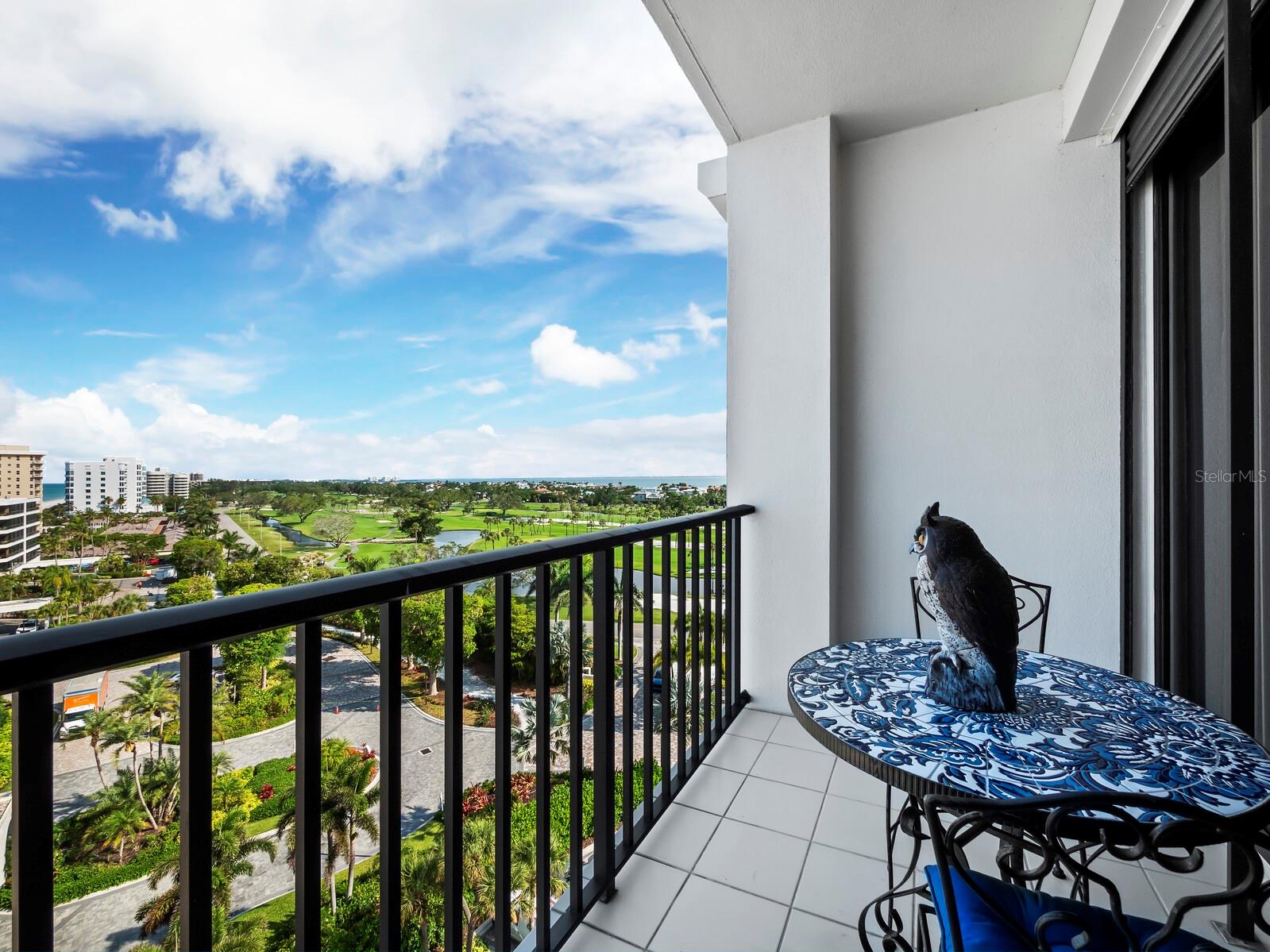 SANCTUARY III - Residential