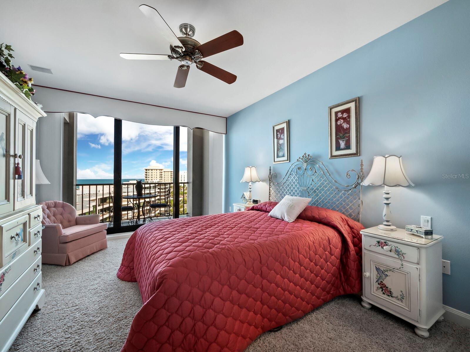 SANCTUARY III - Residential