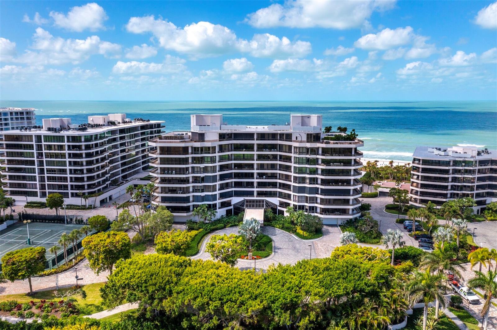 SANCTUARY III - Residential