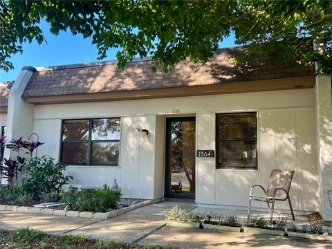 1504 MISSION HILLS BOULEVARD 19C CLEARWATER FL 33759