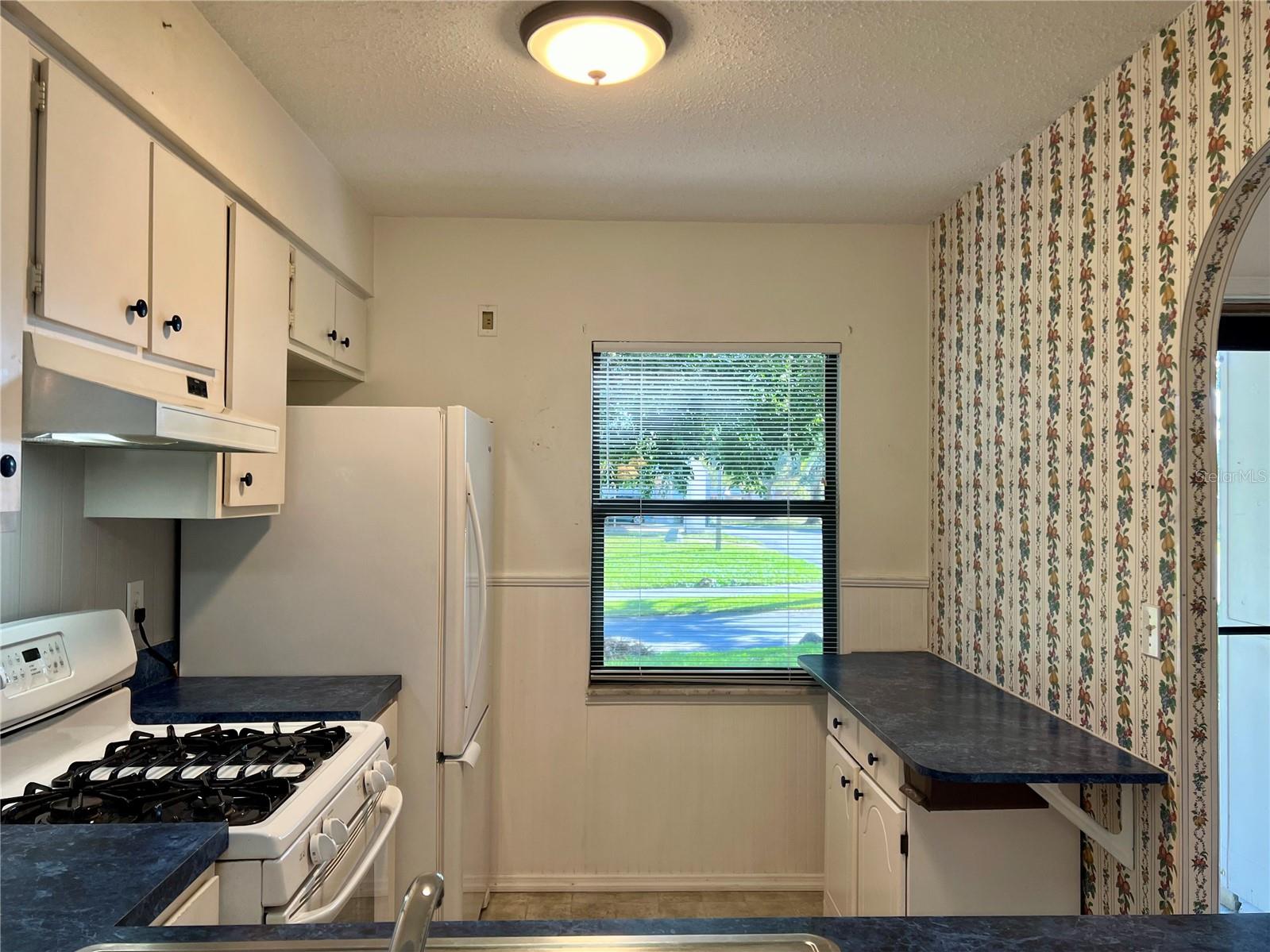 1504 MISSION HILLS BOULEVARD 19C