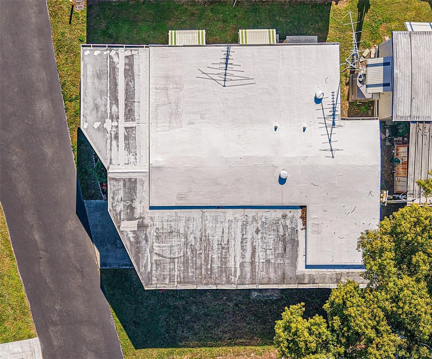 PINECREST MHP CO-OP - Residential