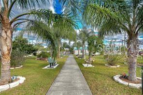 PINECREST MHP CO-OP - Residential