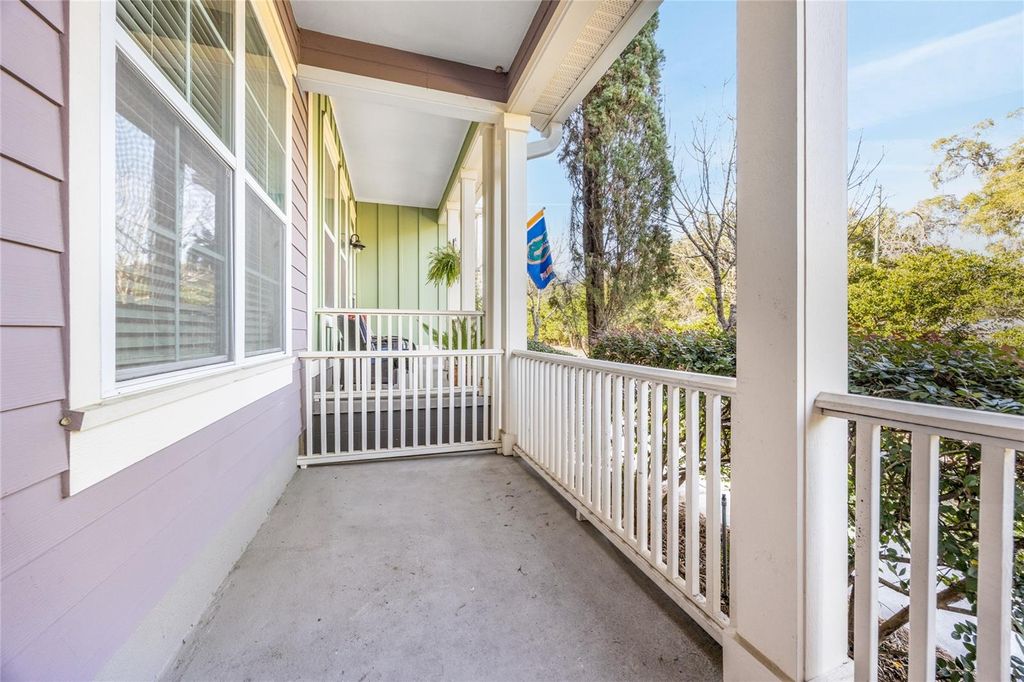 Photo of 7665 SW 24th Lane, Gainesville, FL 32608 (MLS # GC536537)