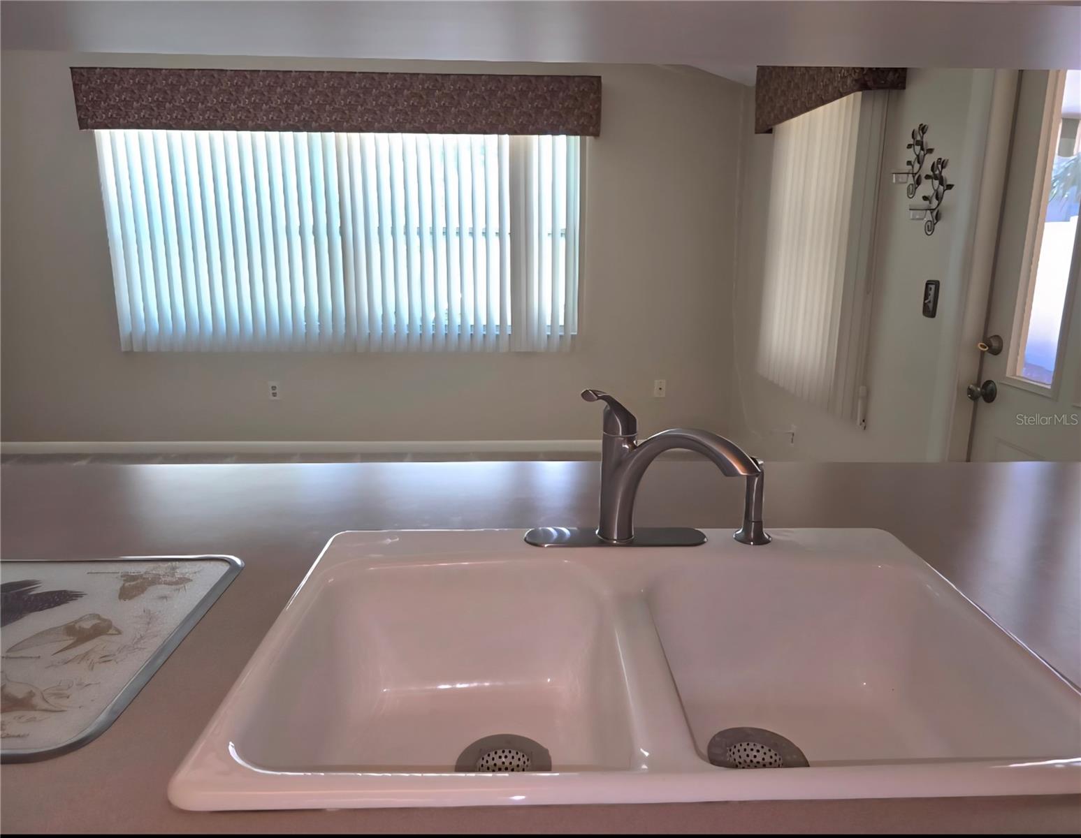 TANGLEWOOD TERRACE - Residential