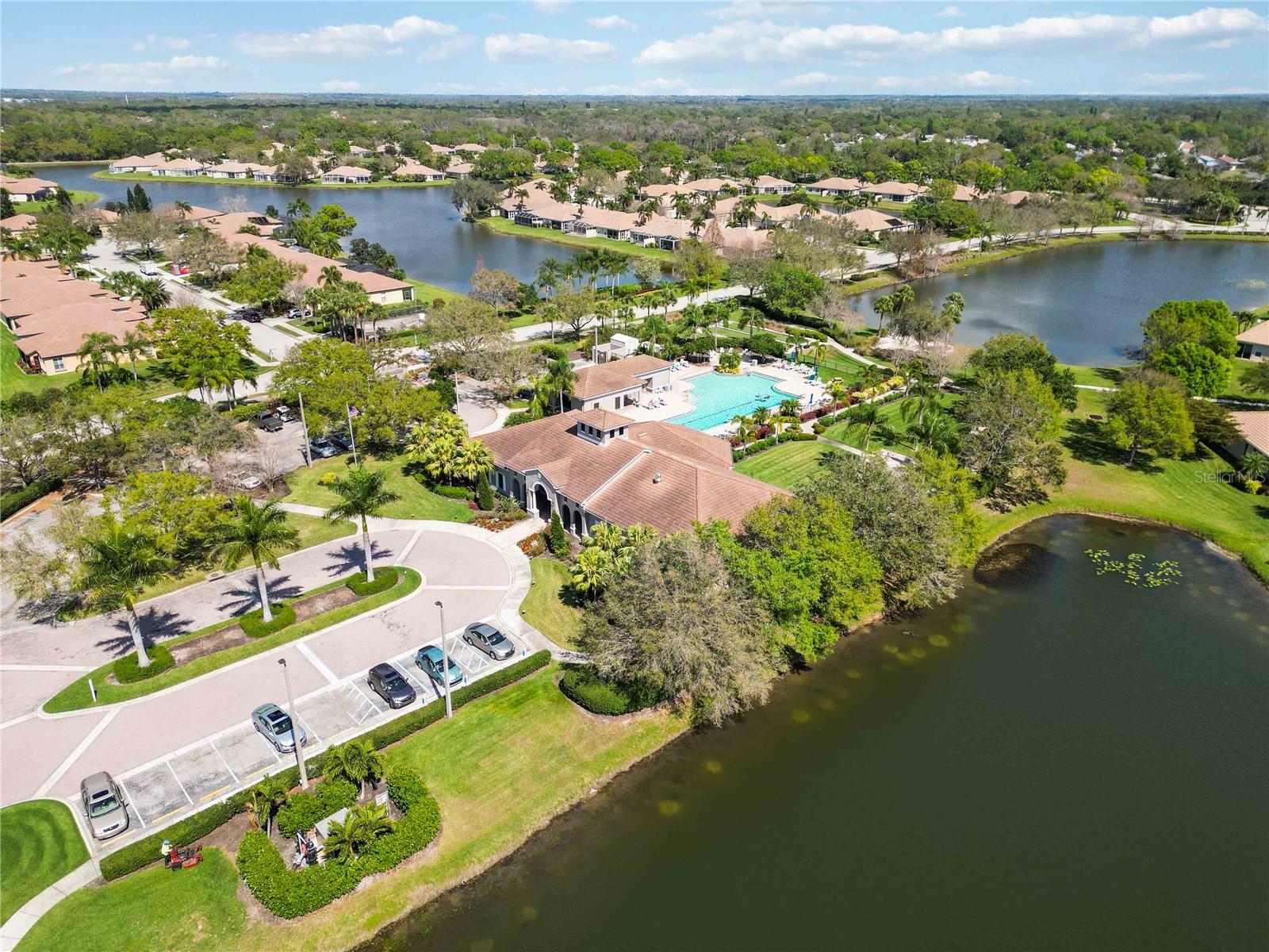 LAKERIDGE FALLS - Residential