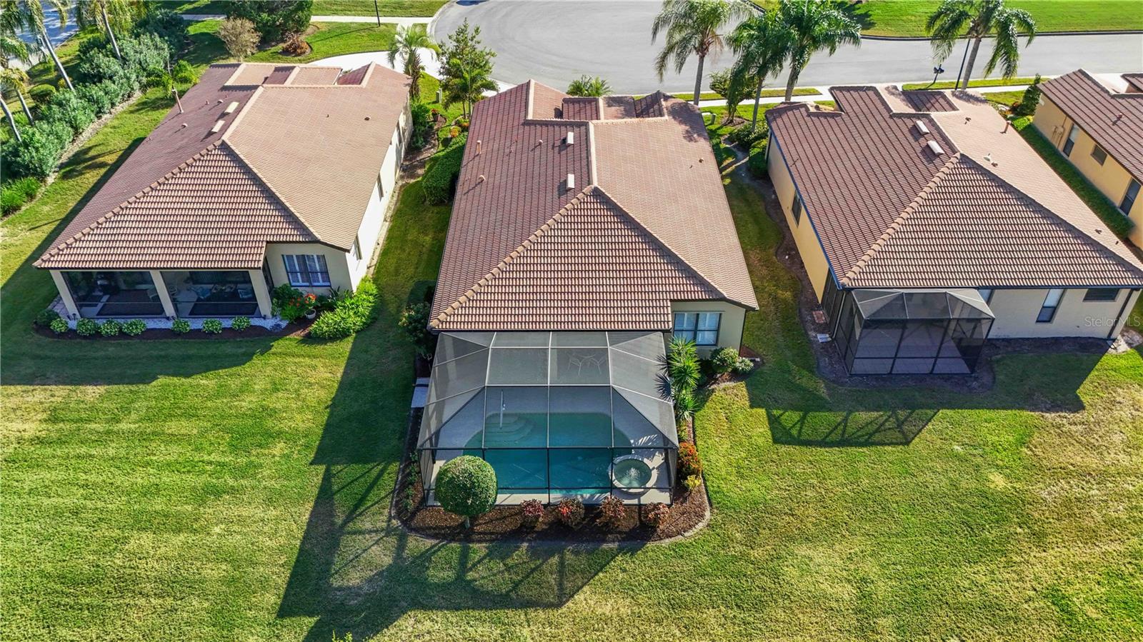 LAKERIDGE FALLS - Residential