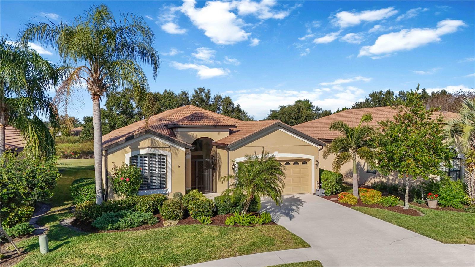 LAKERIDGE FALLS - Residential