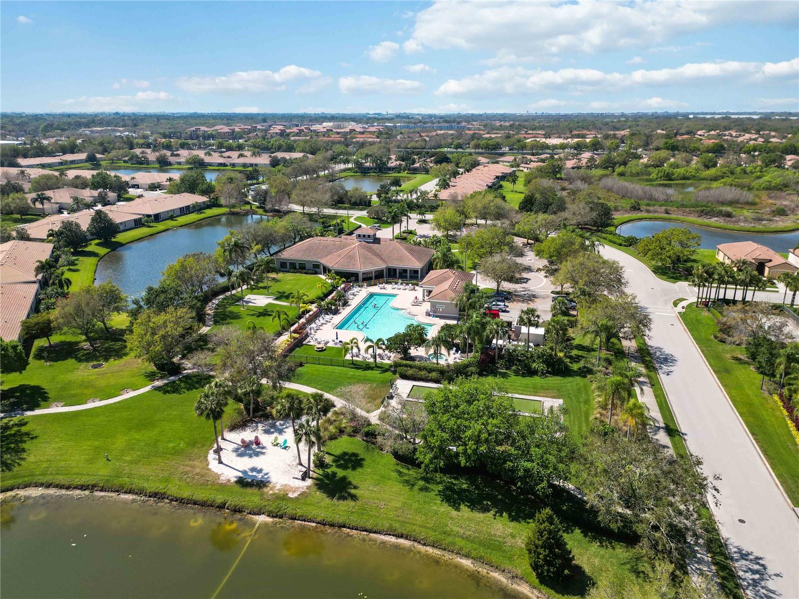 LAKERIDGE FALLS - Residential