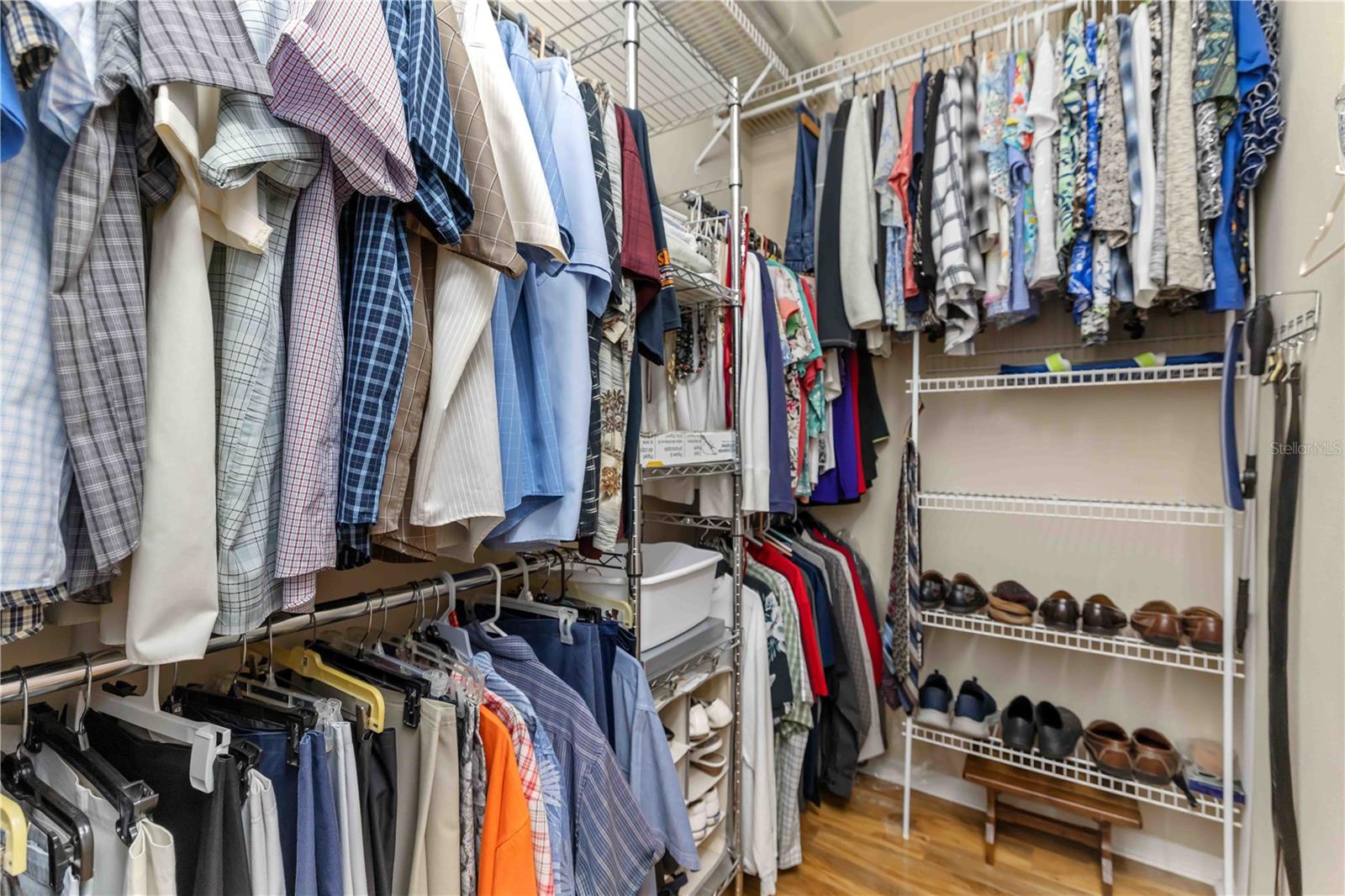 LAKERIDGE FALLS - Residential