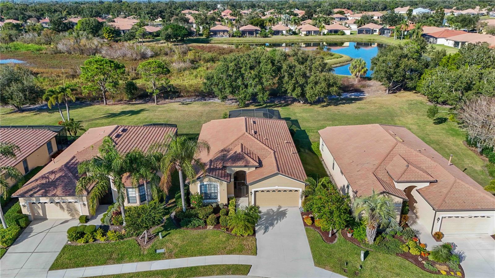 LAKERIDGE FALLS - Residential