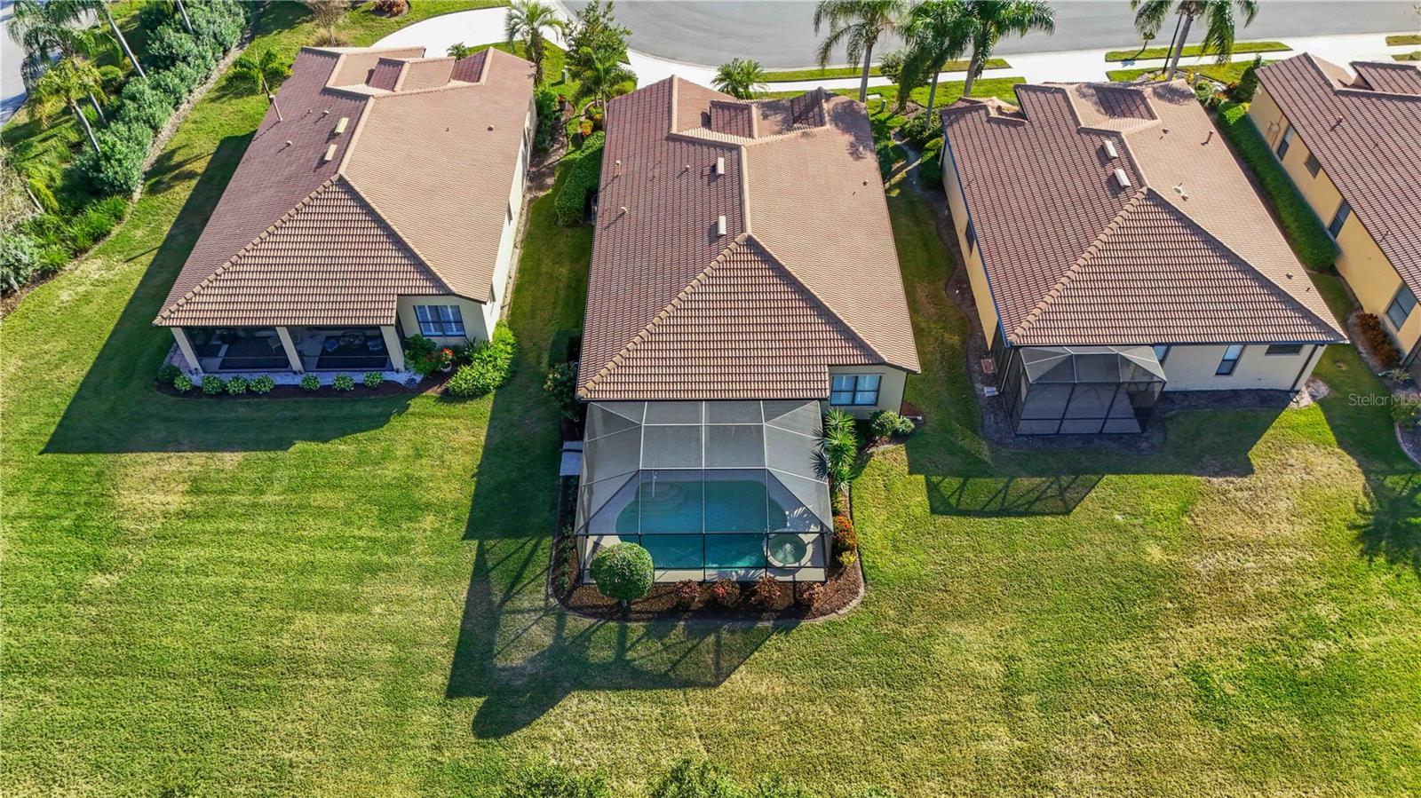 LAKERIDGE FALLS - Residential