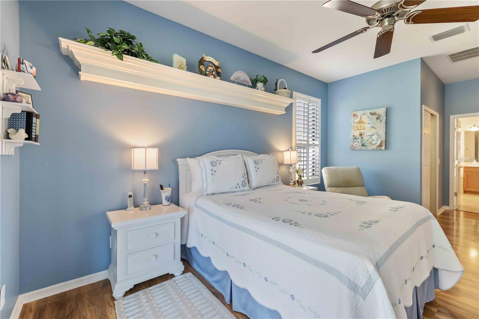 LAKERIDGE FALLS - Residential