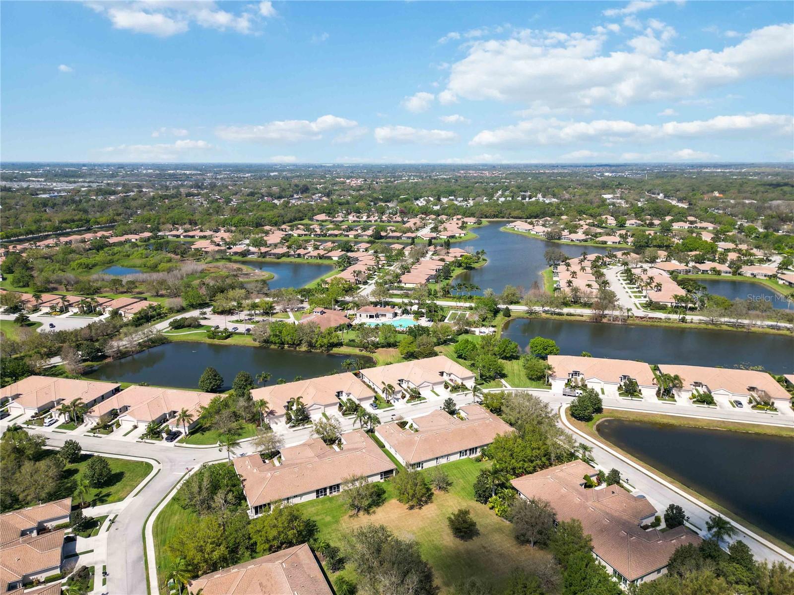 LAKERIDGE FALLS - Residential