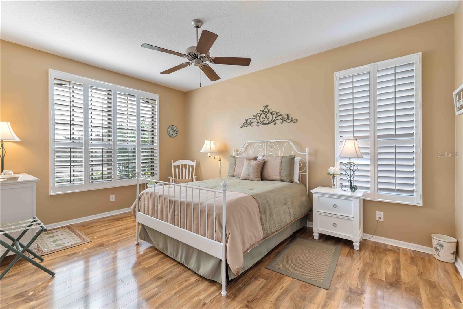 LAKERIDGE FALLS - Residential