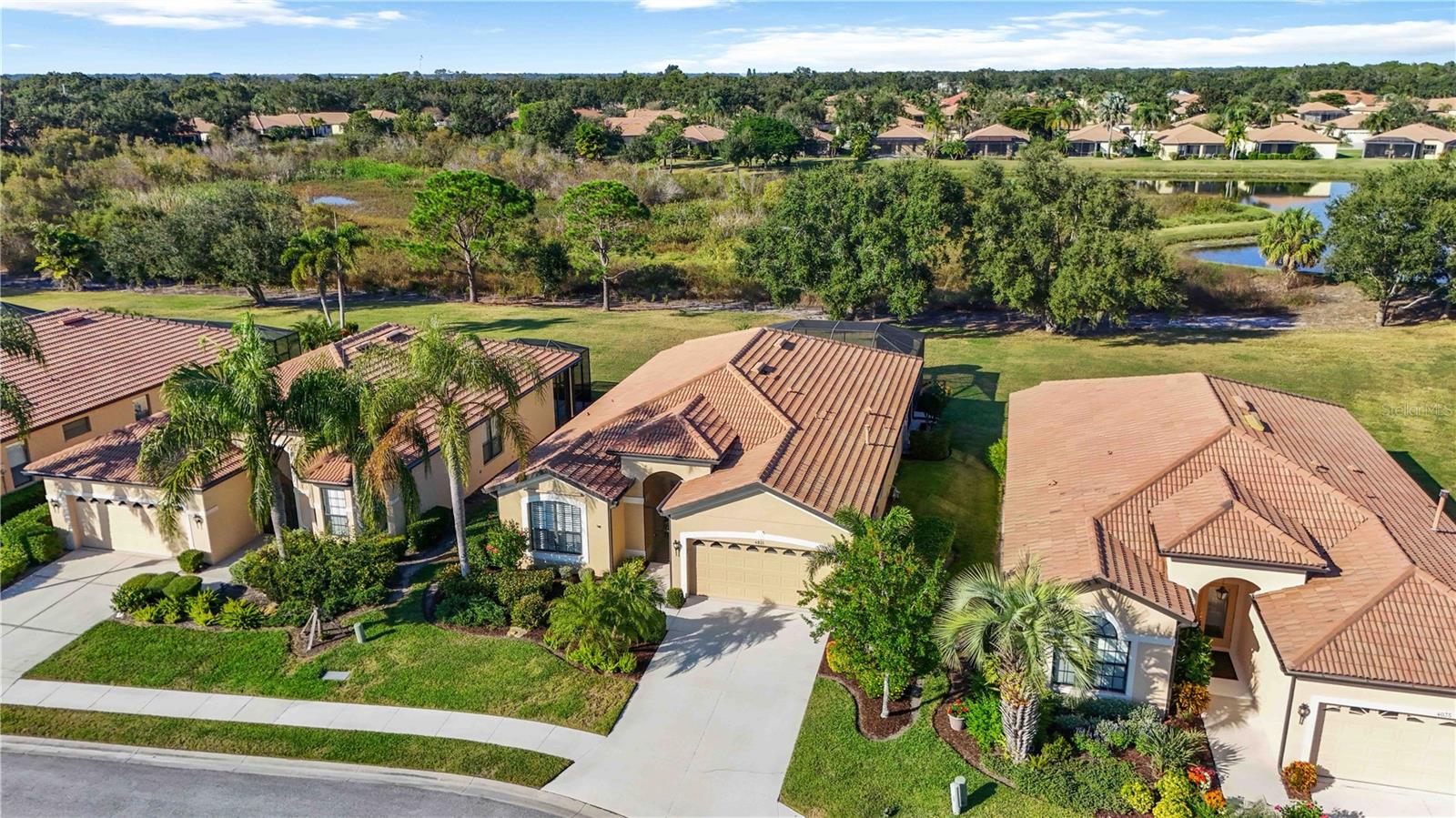 LAKERIDGE FALLS - Residential