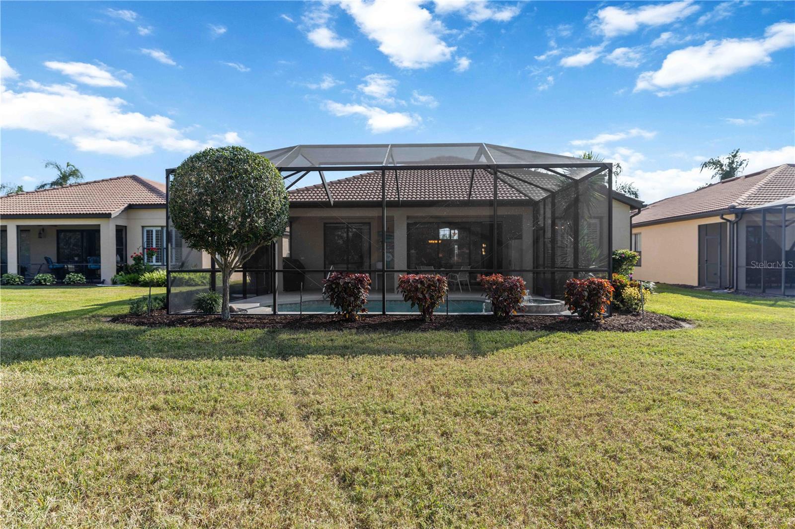 LAKERIDGE FALLS - Residential