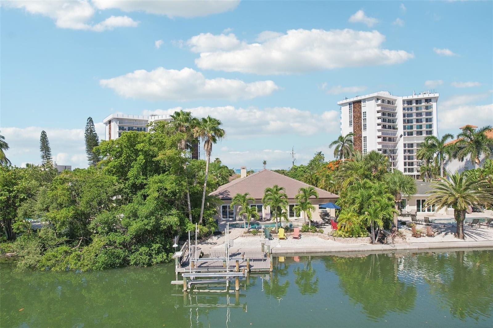 LIDO BEACH DIV B - Residential Lease