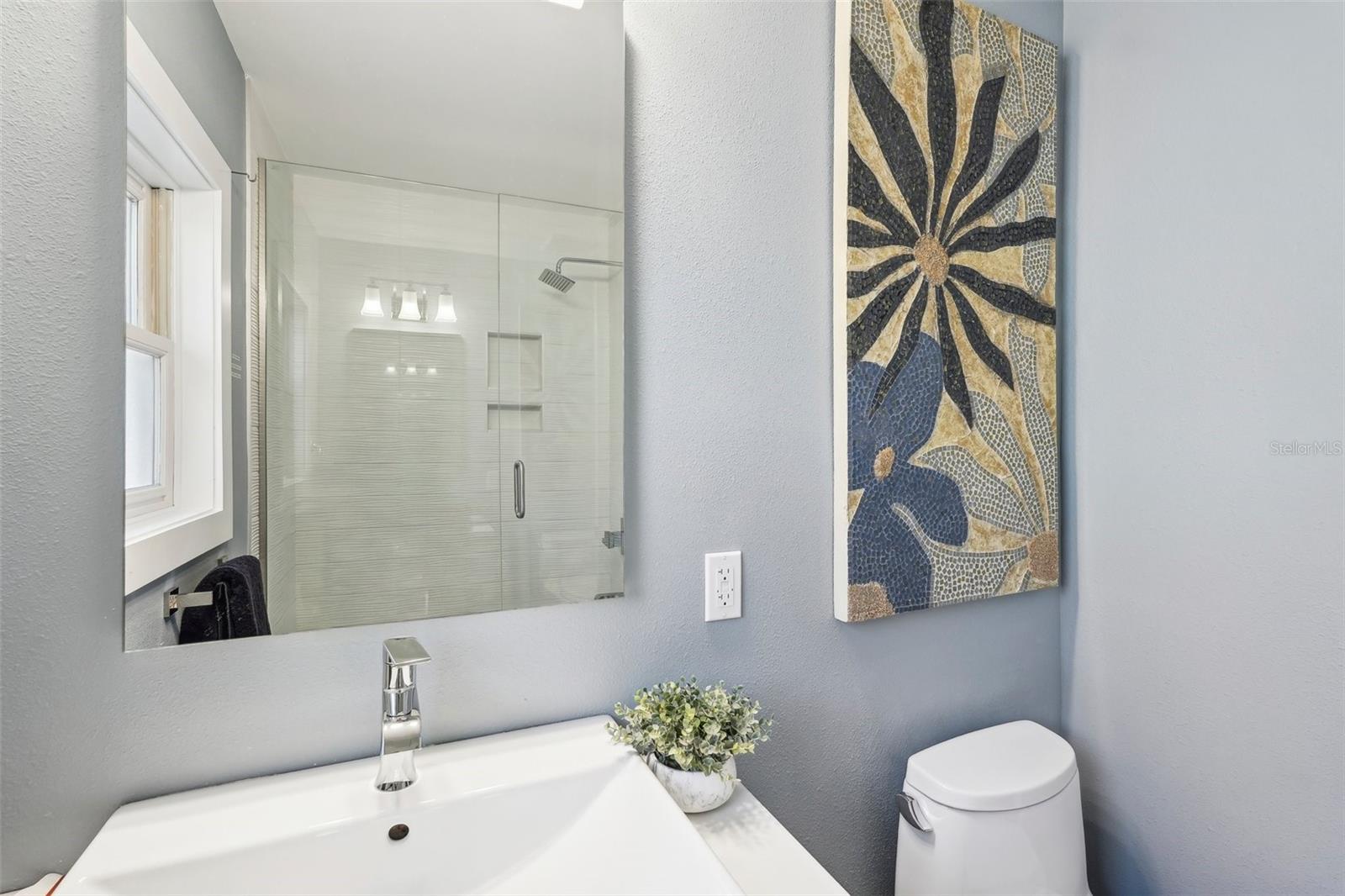 LIDO BEACH DIV B - Residential Lease