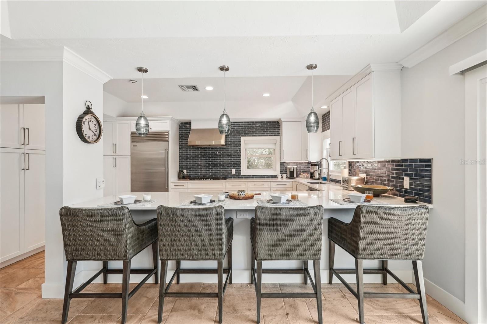 LIDO BEACH DIV B - Residential Lease