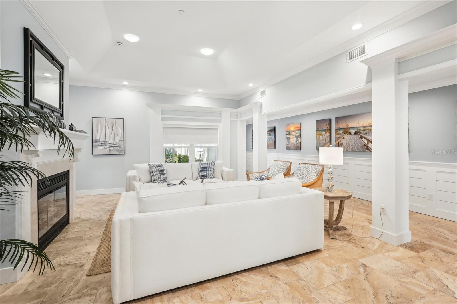 LIDO BEACH DIV B - Residential Lease