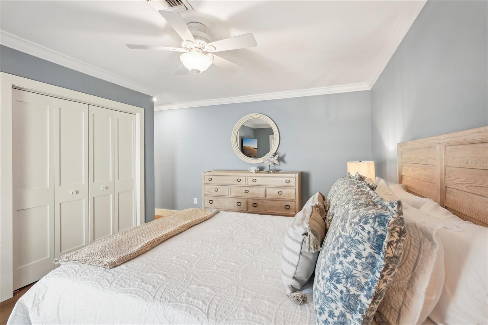 LIDO BEACH DIV B - Residential Lease