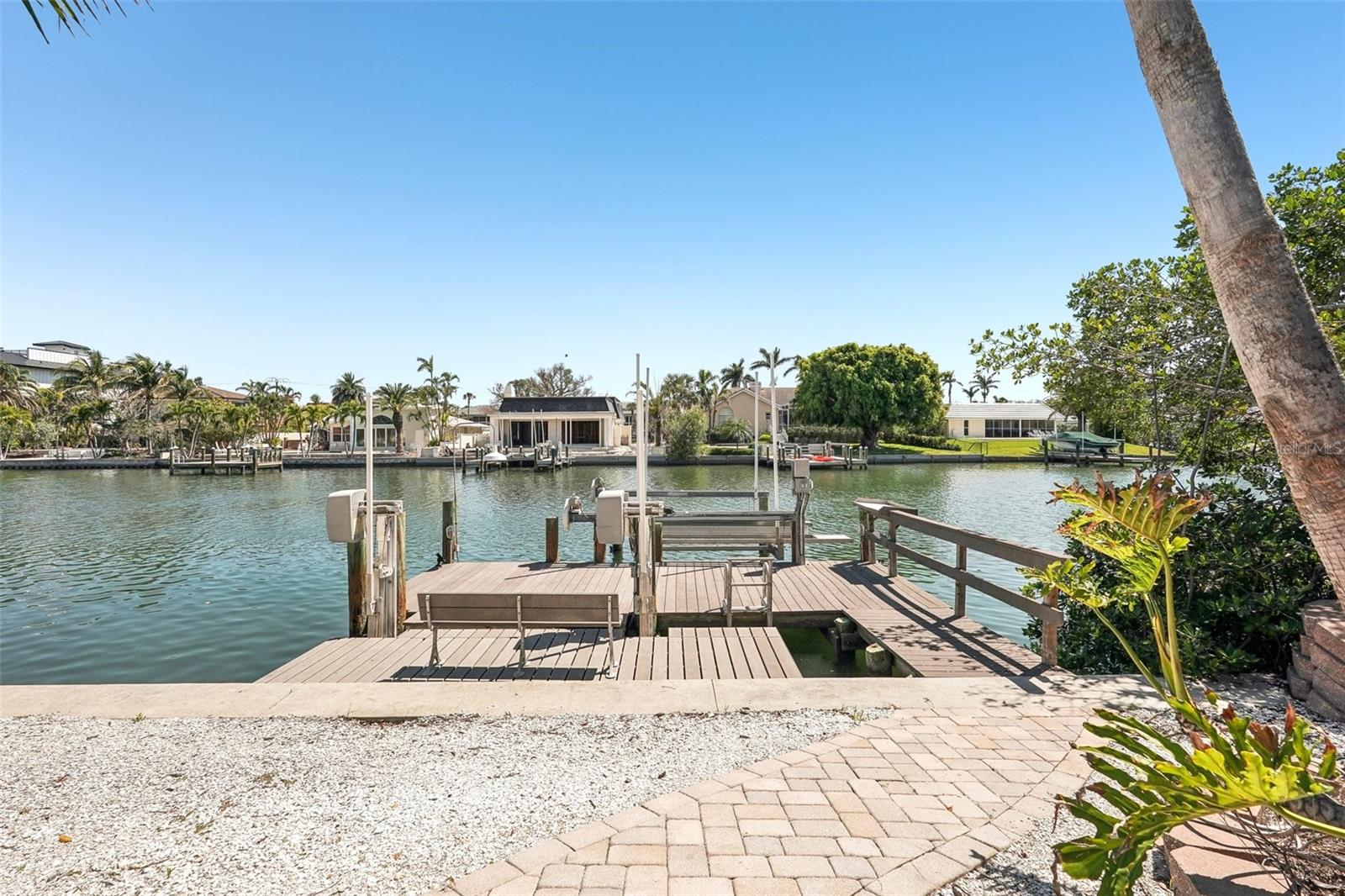 LIDO BEACH DIV B - Residential Lease