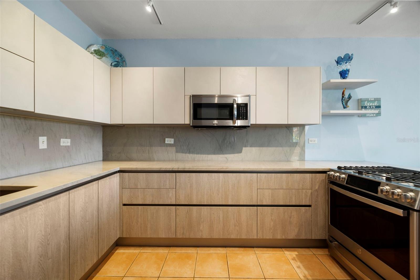 PUNTA DEL MAR - Residential