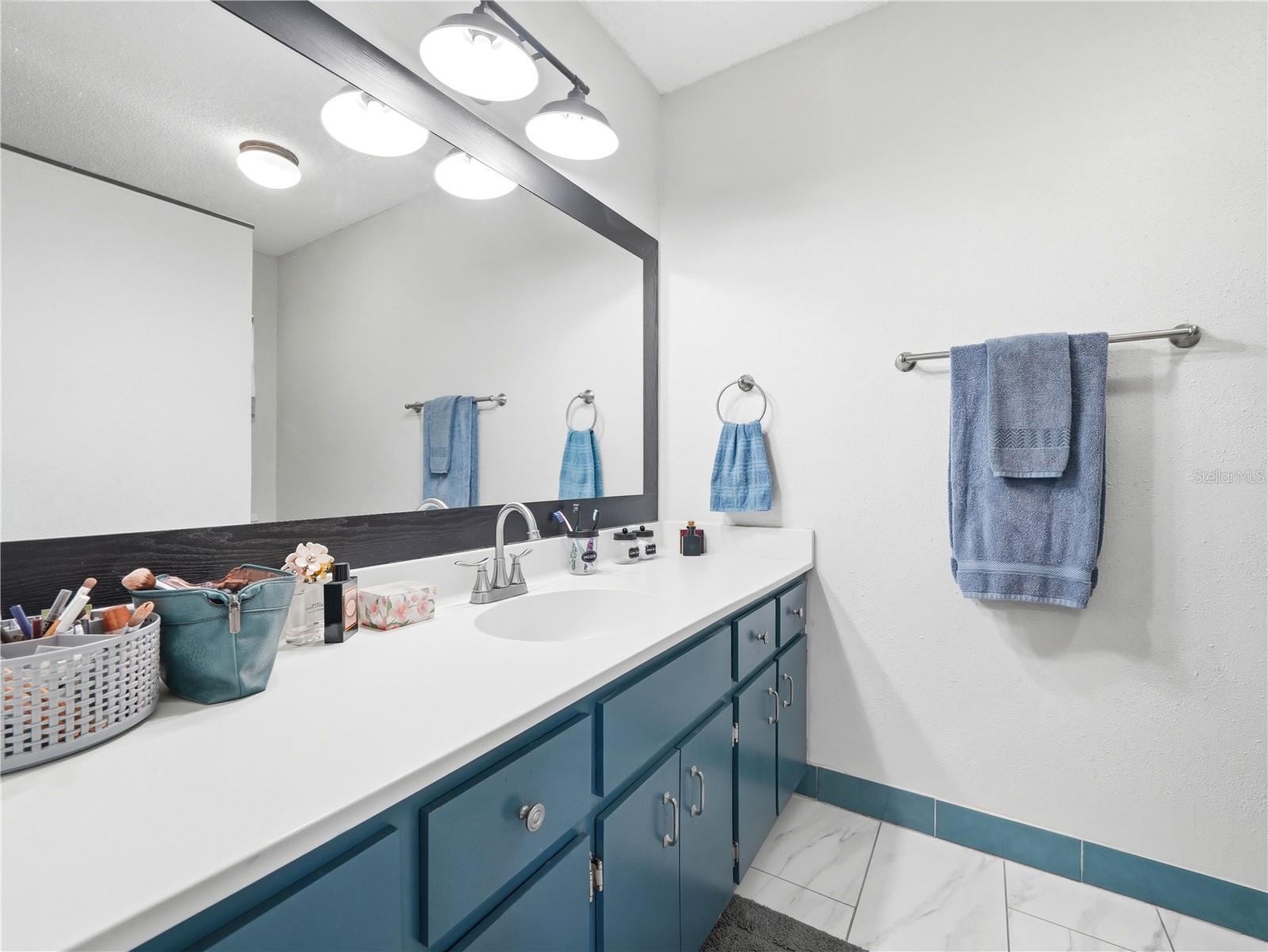 SYLVAN SHORES ESTATE SEC C - Residential