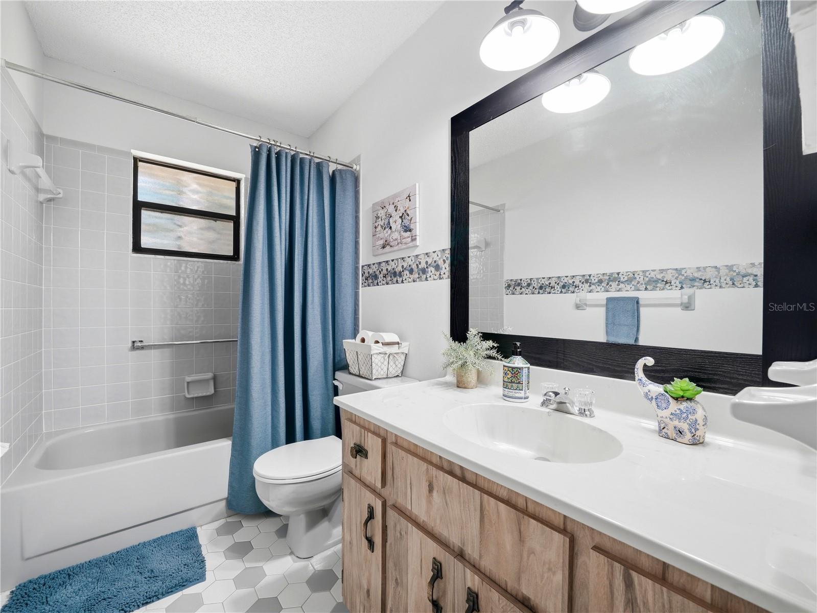 SYLVAN SHORES ESTATE SEC C - Residential