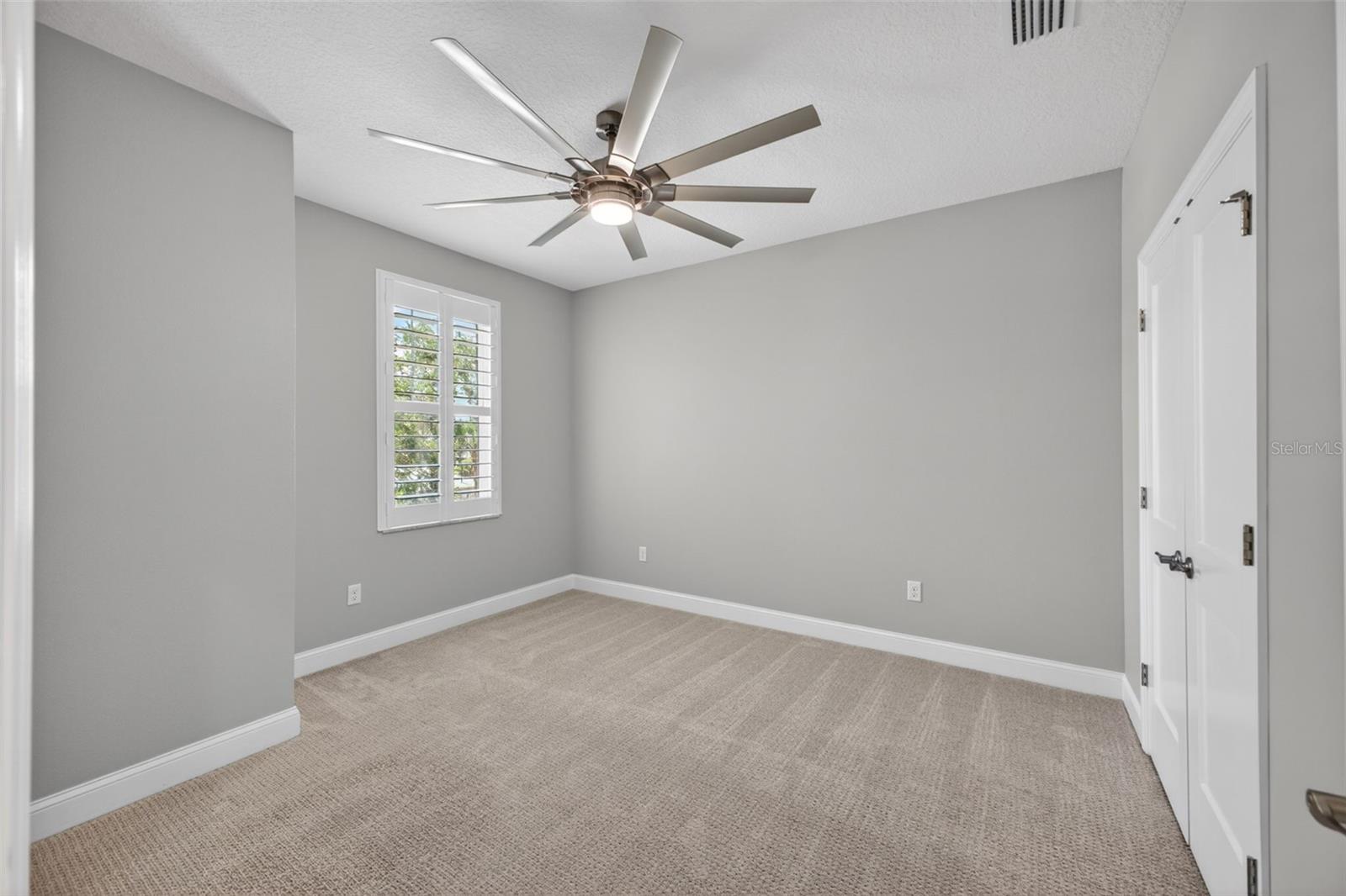 HIGHLAND RIDGE TWNHMS - Residential
