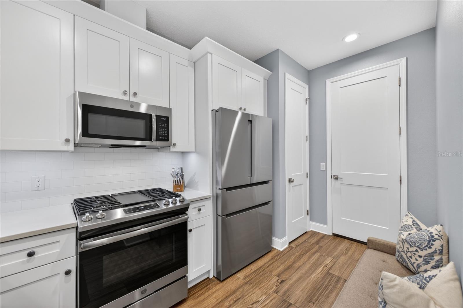HIGHLAND RIDGE TWNHMS - Residential