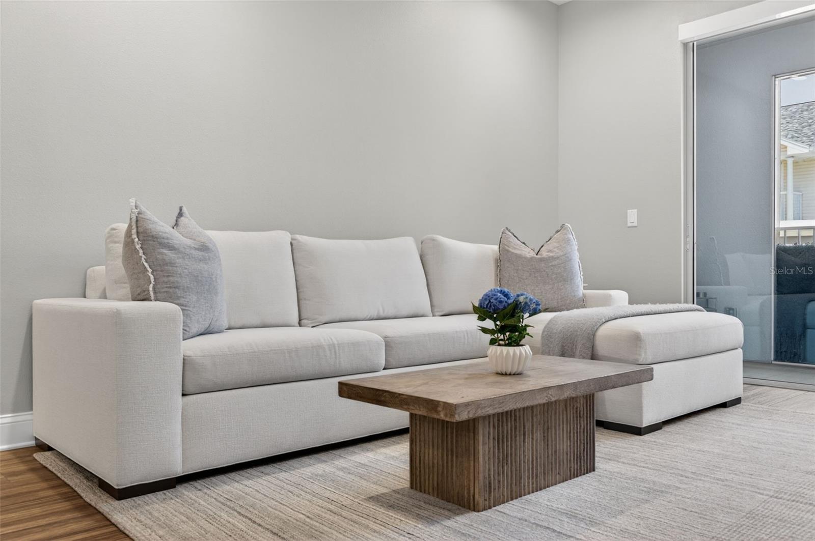 HIGHLAND RIDGE TWNHMS - Residential