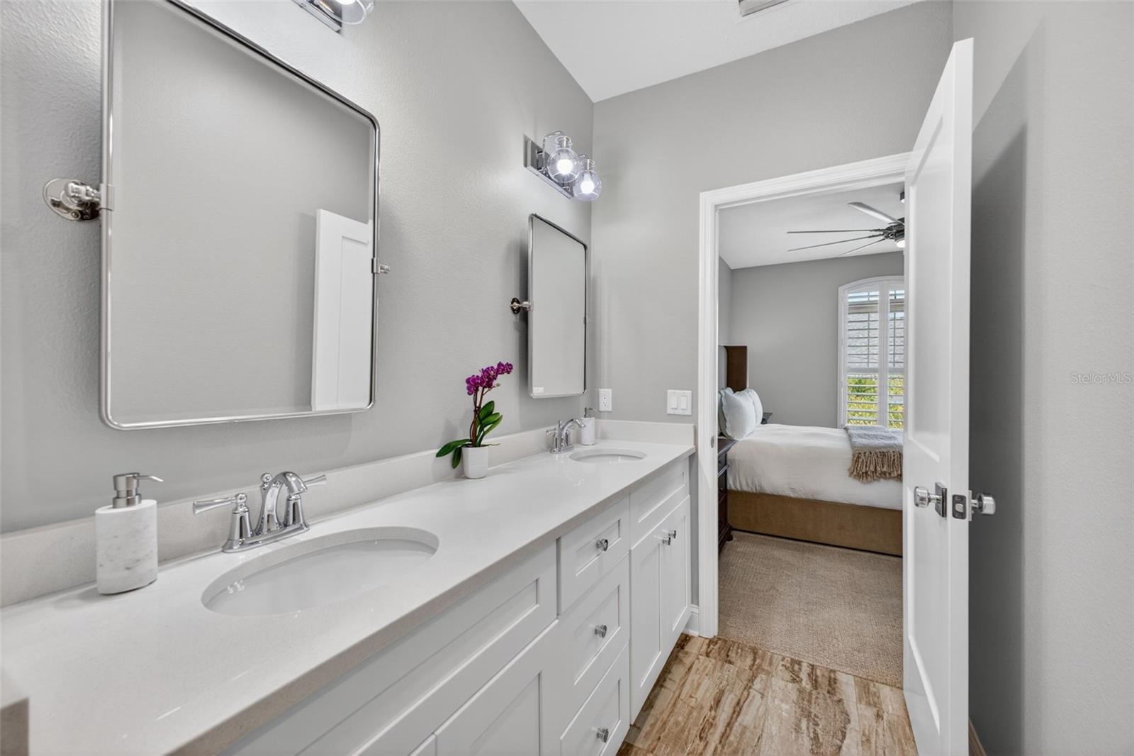 HIGHLAND RIDGE TWNHMS - Residential