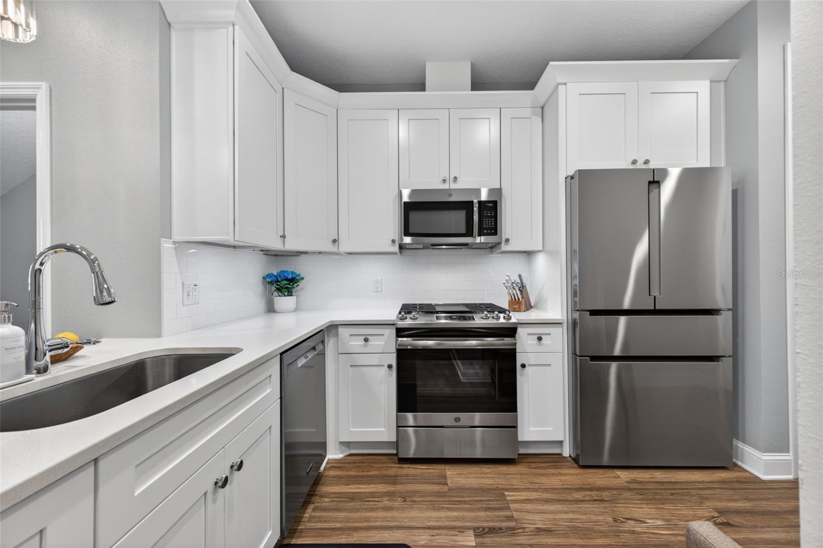 HIGHLAND RIDGE TWNHMS - Residential