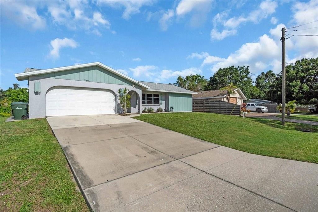 Photo of 2902 Teal Avenue, Sarasota, FL 34232 (MLS # A4660118)