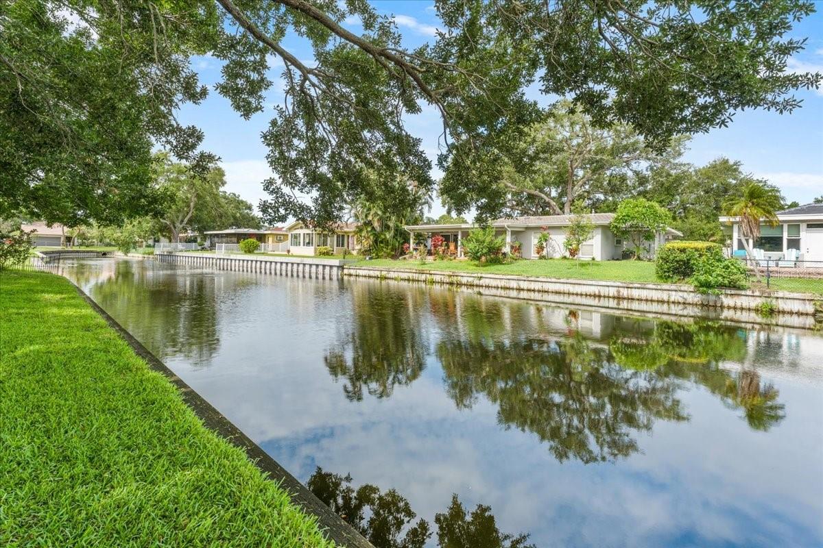 CANTERBURY CHASE - Residential