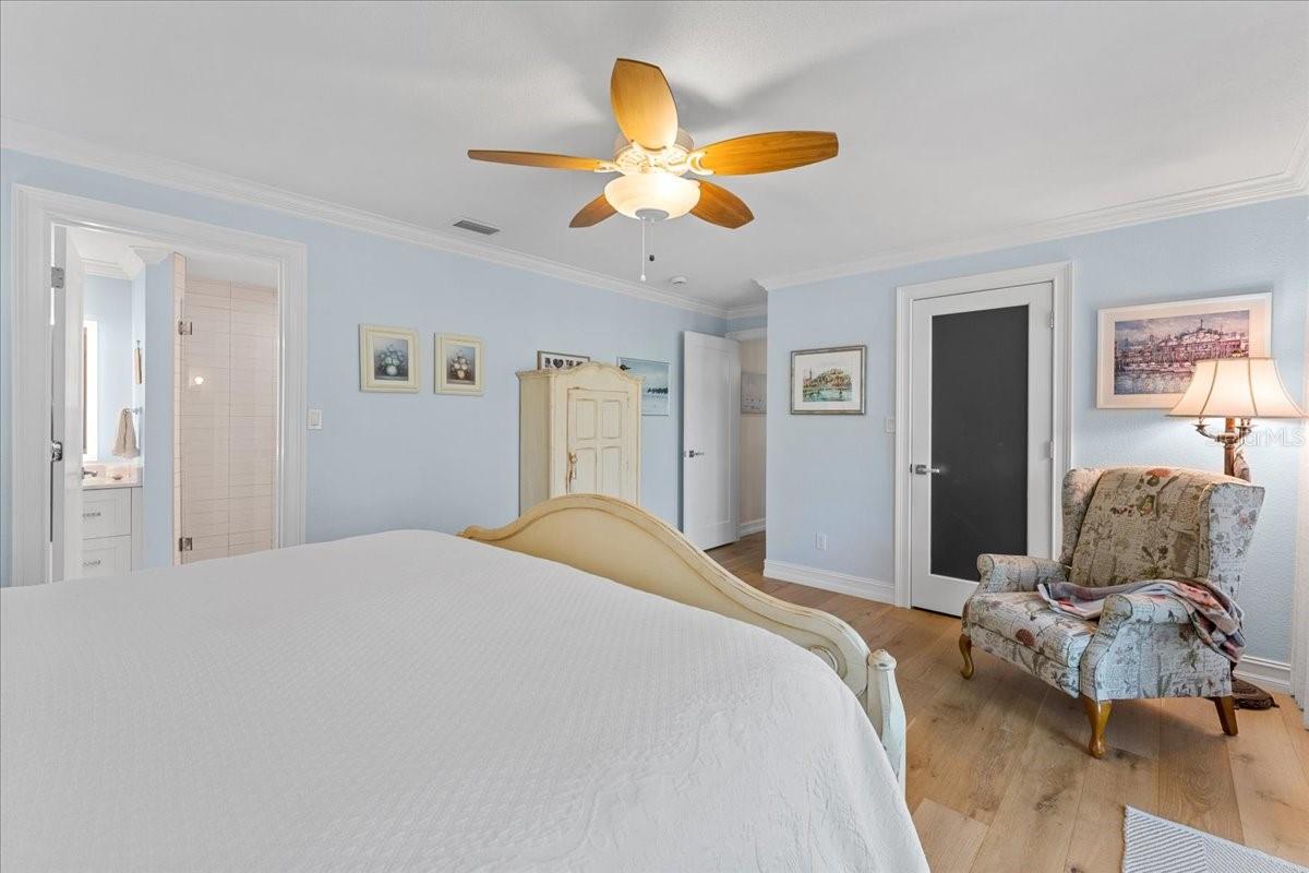 CANTERBURY CHASE - Residential