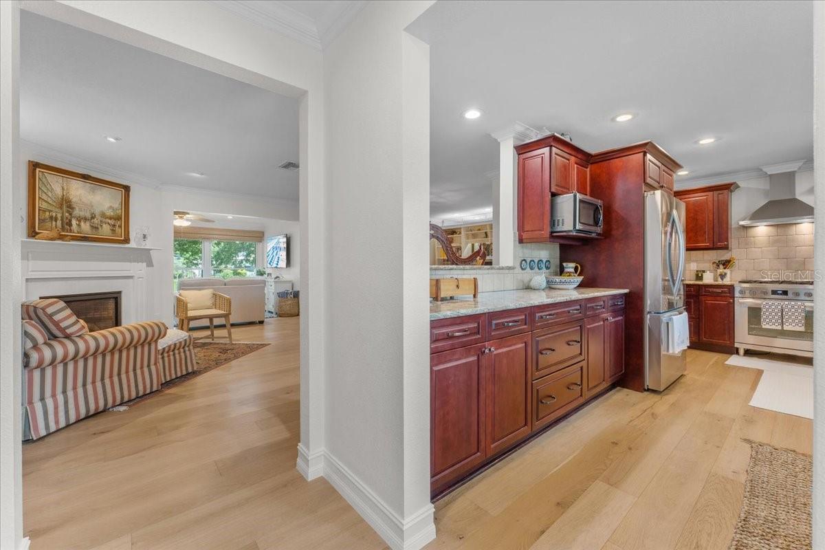 CANTERBURY CHASE - Residential