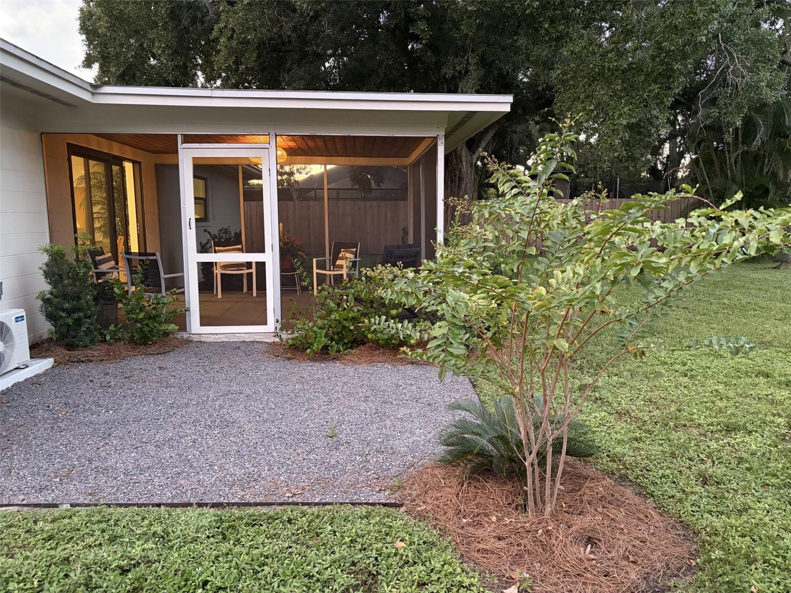 2551 ASPINWALL STREET, SARASOTA, FL, 34237 1 2551 ASPINWALL STREET